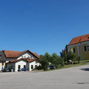 lindenhof-hetzenbach.com-bavaria.com/