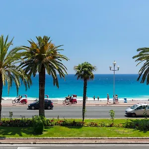 Apartment Beautiful By The Sea Front, Nizza